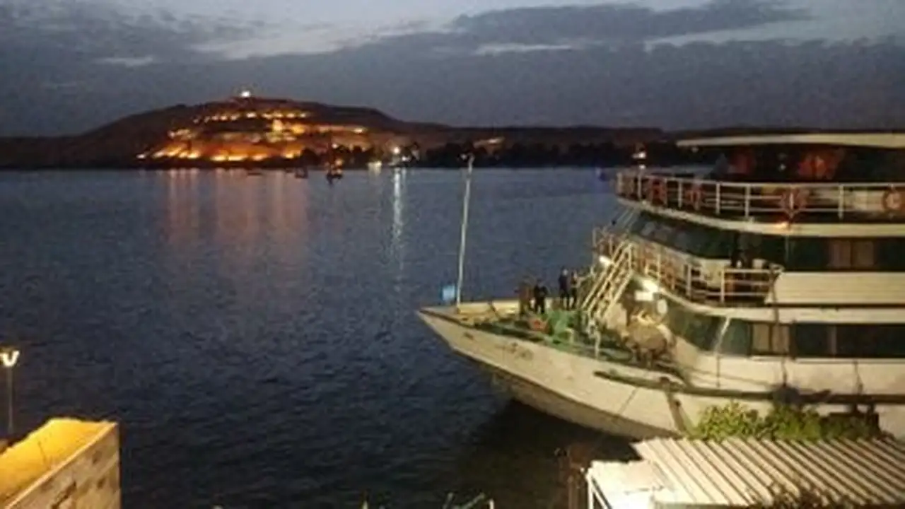 طقس معتدل في أسوان مع انتظام حركة البواخر السياحية في النيل للفنادق العائمة